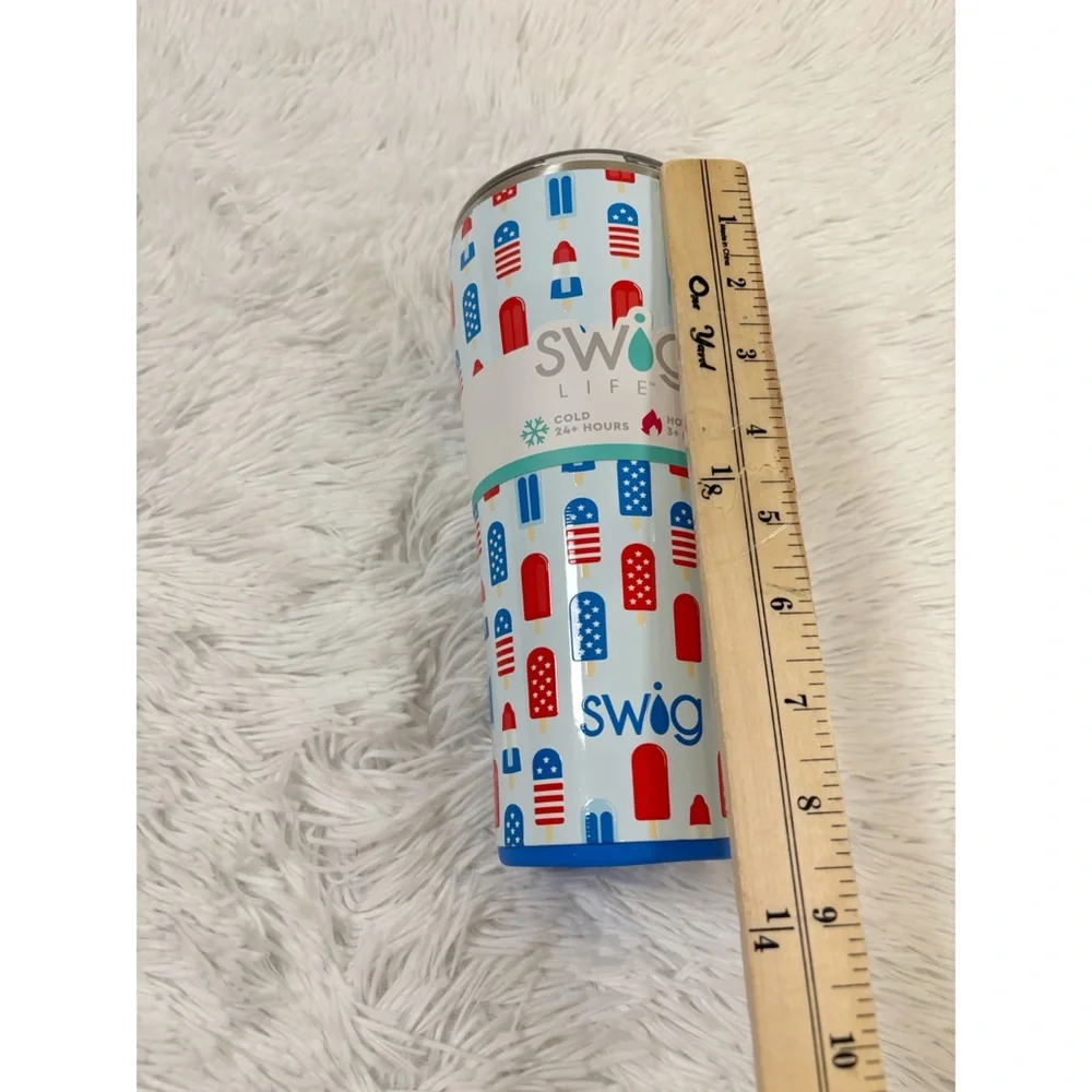 Swig Life 32oz Tumbler | Insulated Stainless Steel Travel Tumbler | Rocket Pop‎